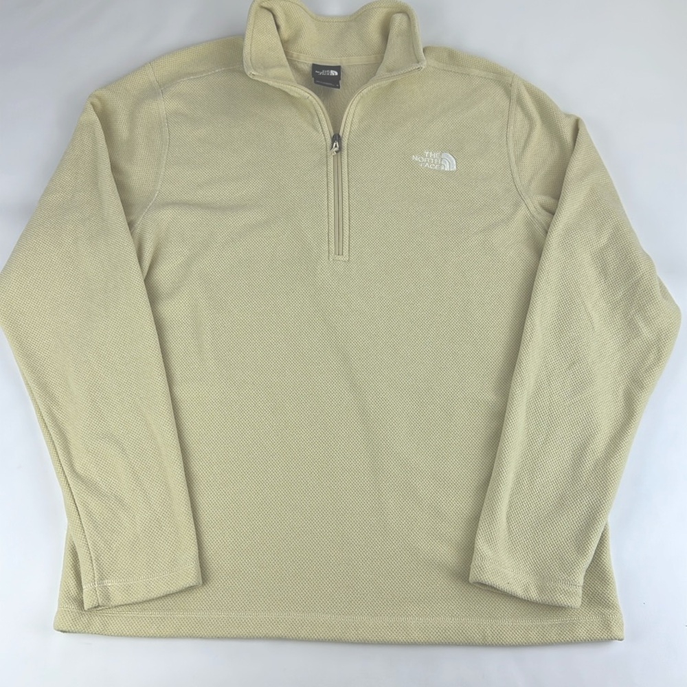 The North Face 1/4 Zip Pullover. XL. Textured outer shell fleece inner shell.